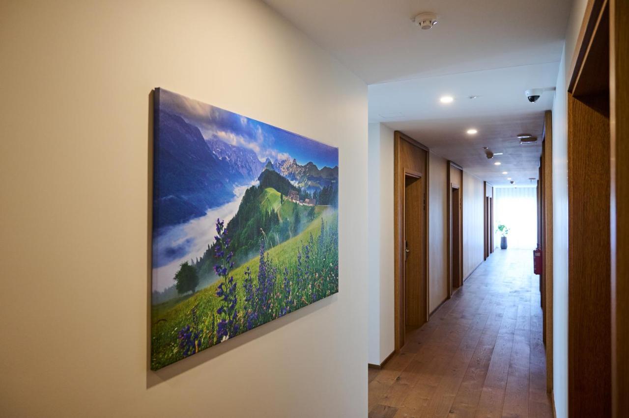 Hisa Ancka, - 3 Min To The Airport Hotel 3*