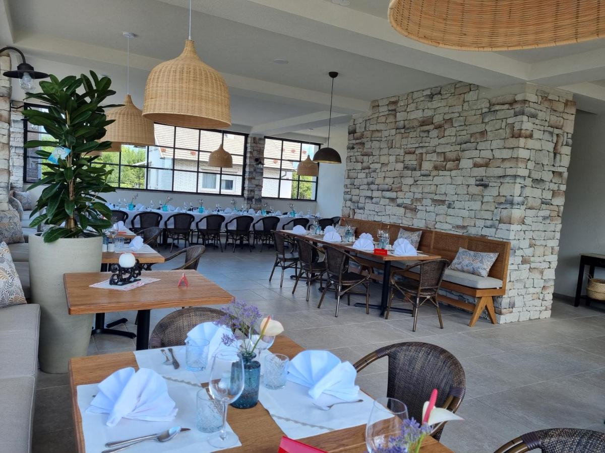 Hotel Hisa Ancka, - 3 Min To The Airport Sencur